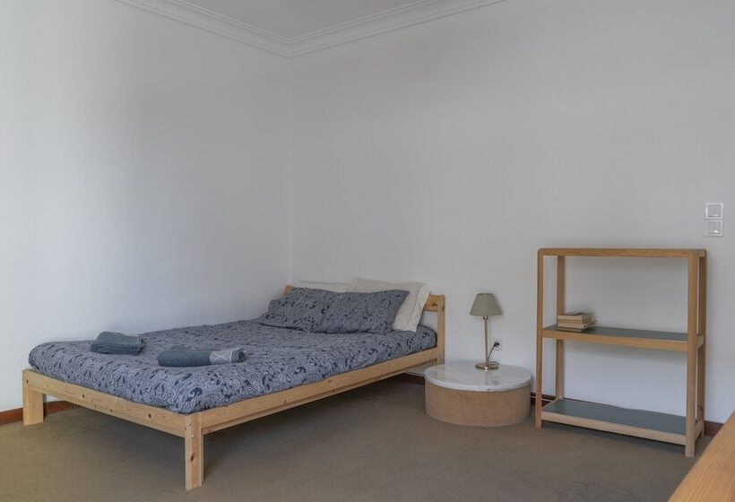 بنسيون Room In Guest Room   Family Room 4 In Center Of Sintra Next To Olga Cadaval