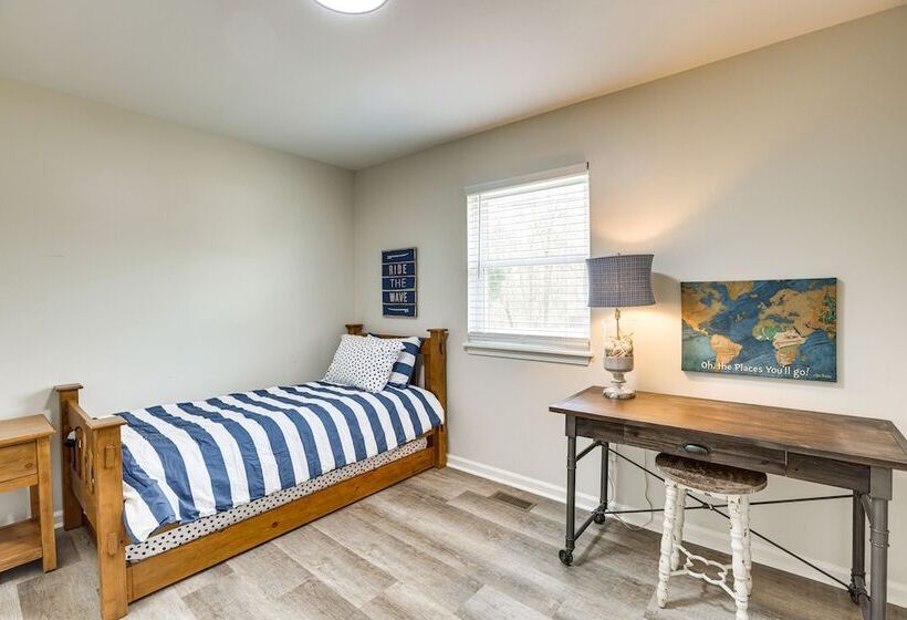 Pet Friendly Fultondale Home ~ 9 Mi To Birmingham!