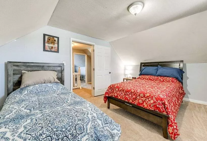 Pet Friendly North Carolina Abode   Deck & Hot Tub