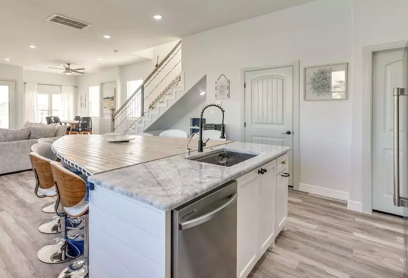 Pet Friendly Surfside Beach Home W/ Ocean Views!