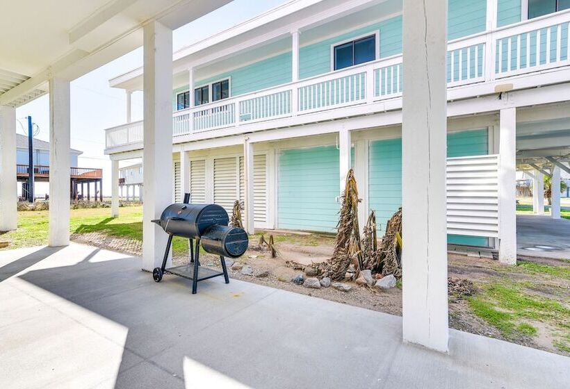Pet Friendly Surfside Beach Home W/ Ocean Views!