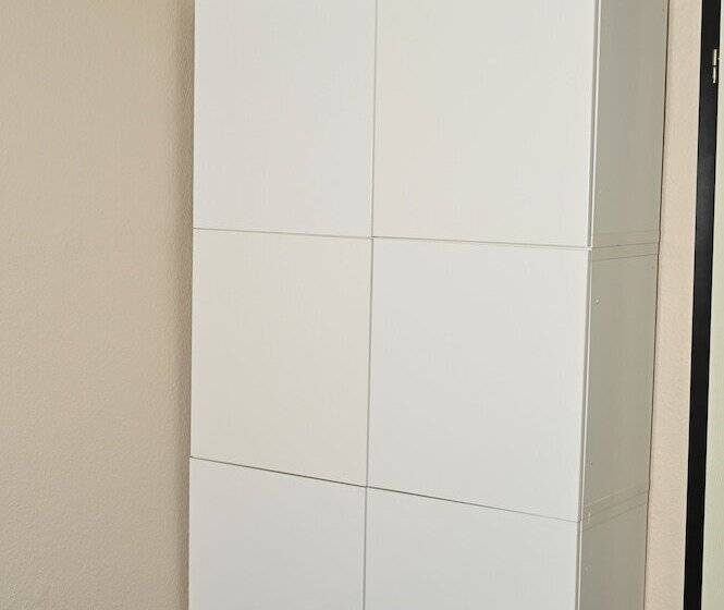 Pott Hostel   Zimmervermietung