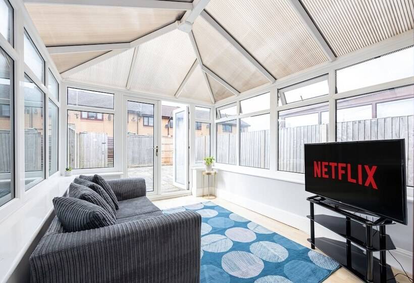 住所 Captivating 3 Bed House In Blackburn