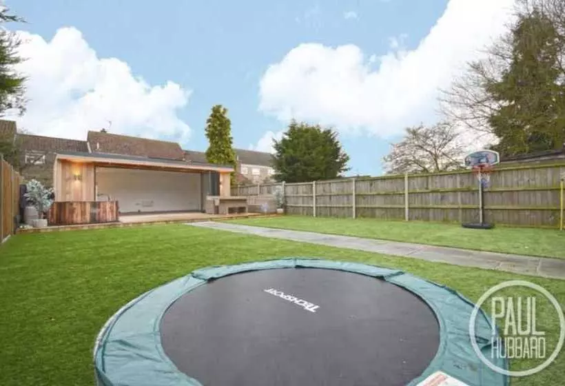 レジデンス Immaculate 3 Bed House In Bungay