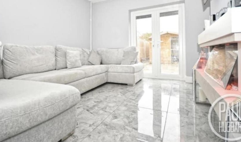 Резиденция Immaculate 3 Bed House In Bungay