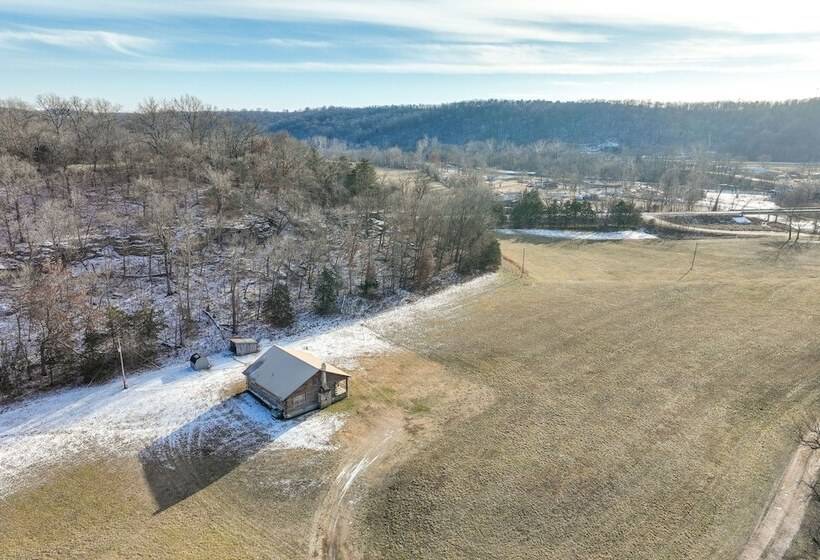 Authentic Log Cabin In Pineville ~ 2 Mi To River!