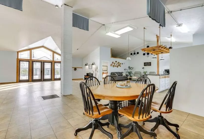 Bright Shipshewana Gem W/ Shuffleboard Table!
