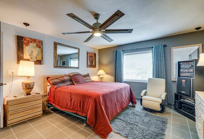 Canal Front Ruskin Home W/ Private Hot Tub & Dock!