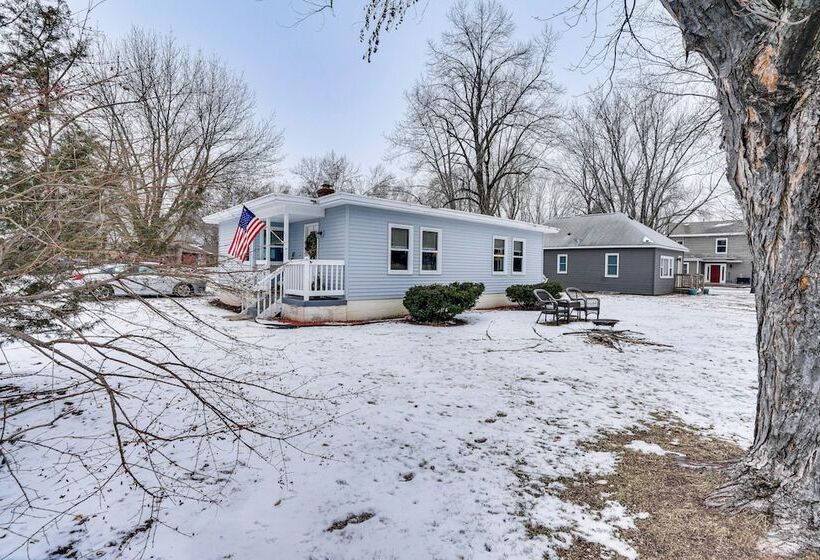 Charming Lakeland Home: Steps To St Croix River!