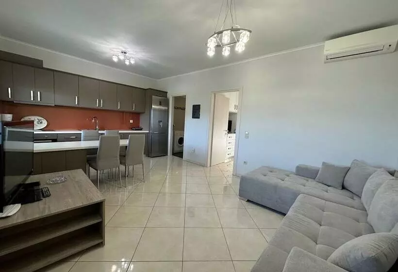 Elpida Luxury Apartments & Suites