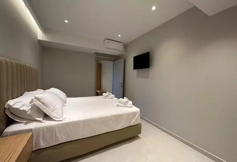 Elpida Luxury Apartments & Suites