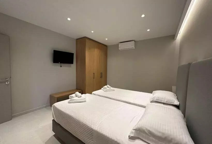 Elpida Luxury Apartments & Suites