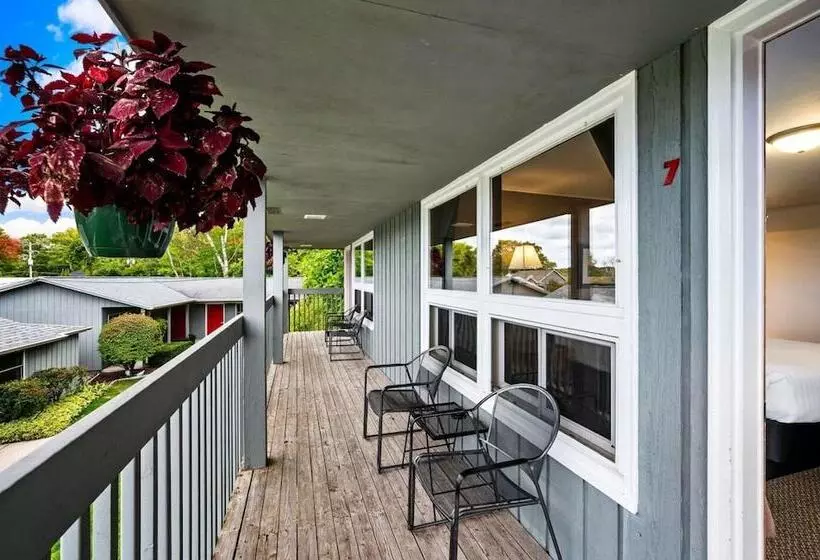 ホテル Downtown Inn