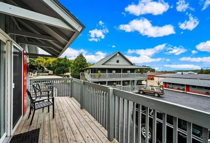 ホテル Downtown Inn