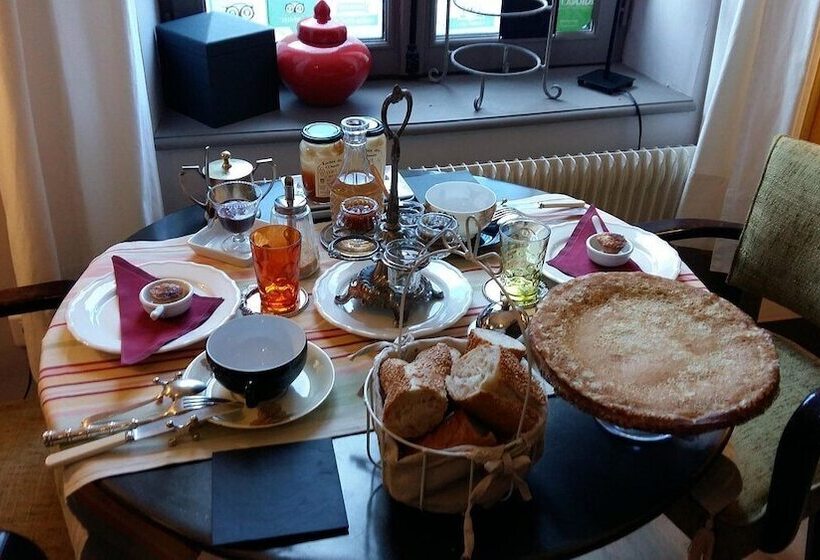 پانسیون La Maison Bizienne Guérande