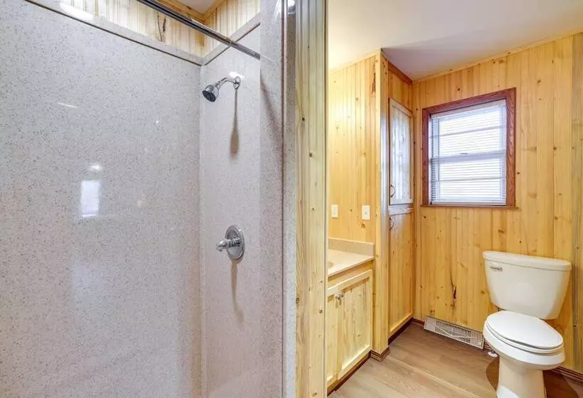 Pineville Home W/ Fire Pit < Half Mi To Elk River!