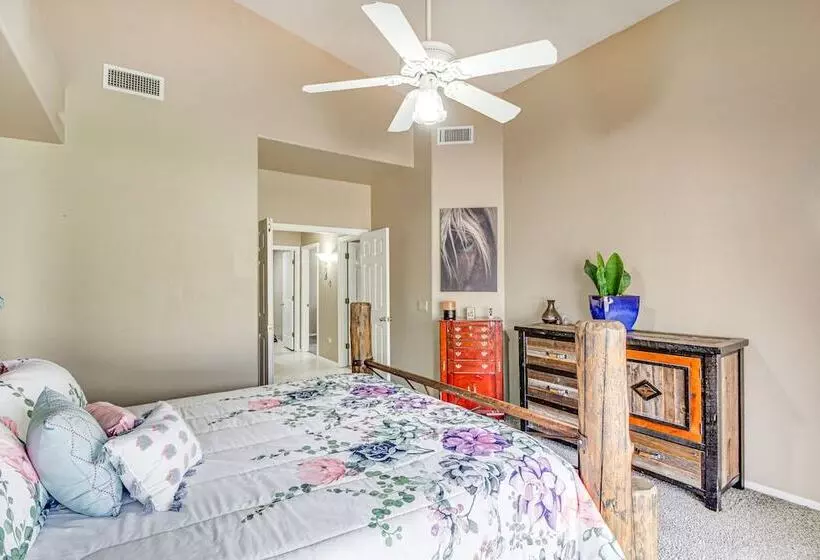 Spacious Tucson Home W/ Yard: 11 Mi To Downtown
