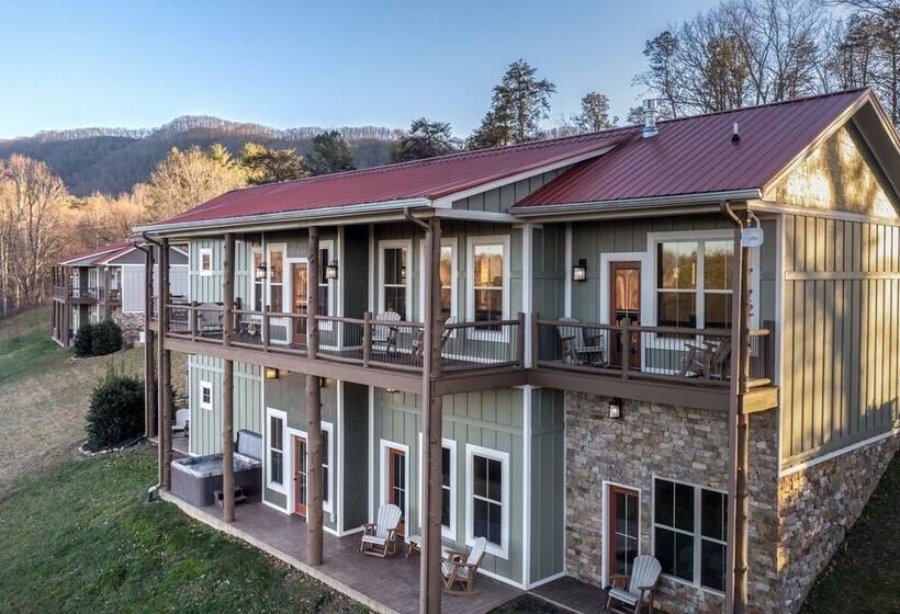 The Summit Of Locust Ridge