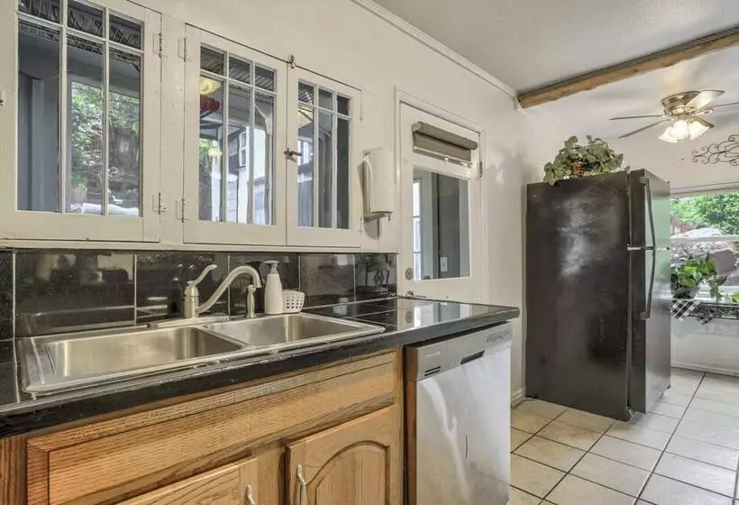 2br Manitou Get Away Close To Everything!