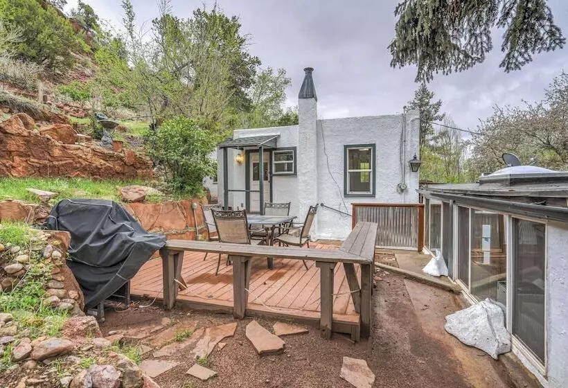 2br Manitou Get Away Close To Everything!