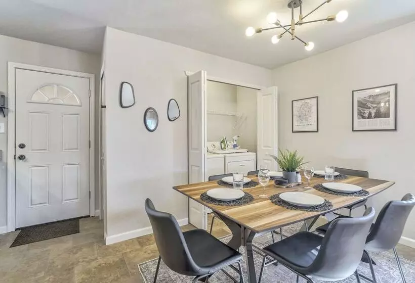 3bdfamily Retreat Near Cos Airport & Fort Carson