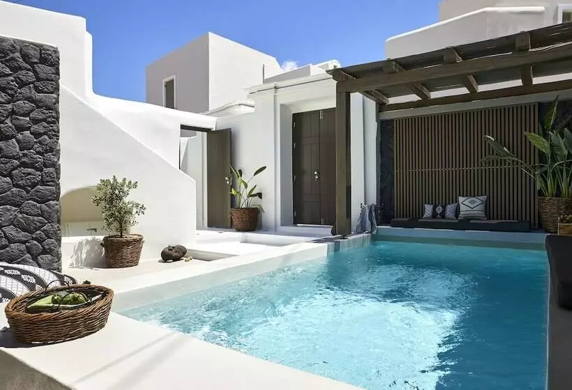 Floria Suites