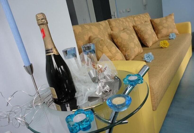 هتل Accommodation J&t