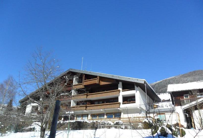 فندق Appartementhaus Römerhof