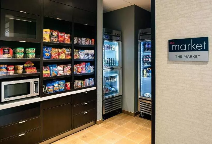 Hotelli Courtyard By Marriott Omaha Bellevue At Beardmore Event Center