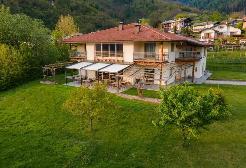 ホテル Garnì Tuttotondo