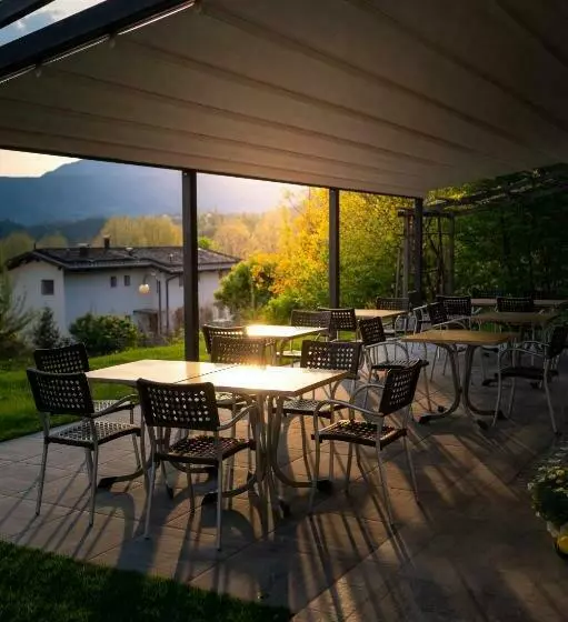 Hotelli Garnì Tuttotondo