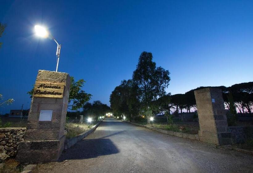 Hotelli Bio Agriturismo Masseria La Palombara