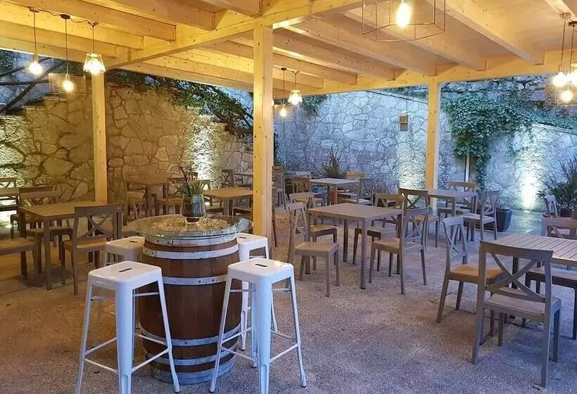ホテル Pineta Ristorante