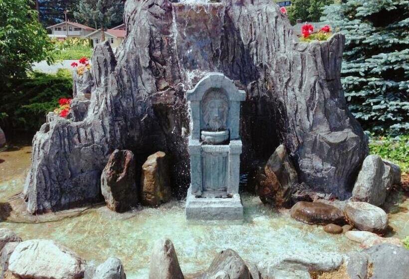 ホテル Red Roof Motor Inn