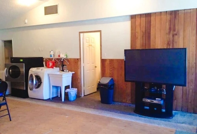 ホテル Red Roof Motor Inn