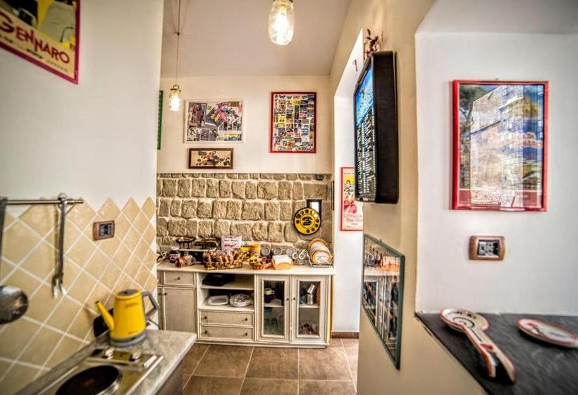 هتل San Gennaro B&b