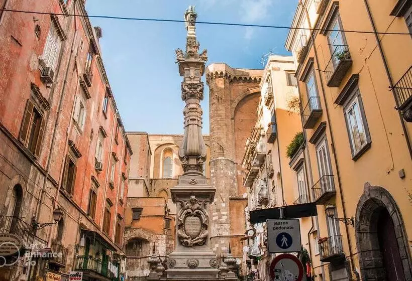 هتل San Gennaro B&b