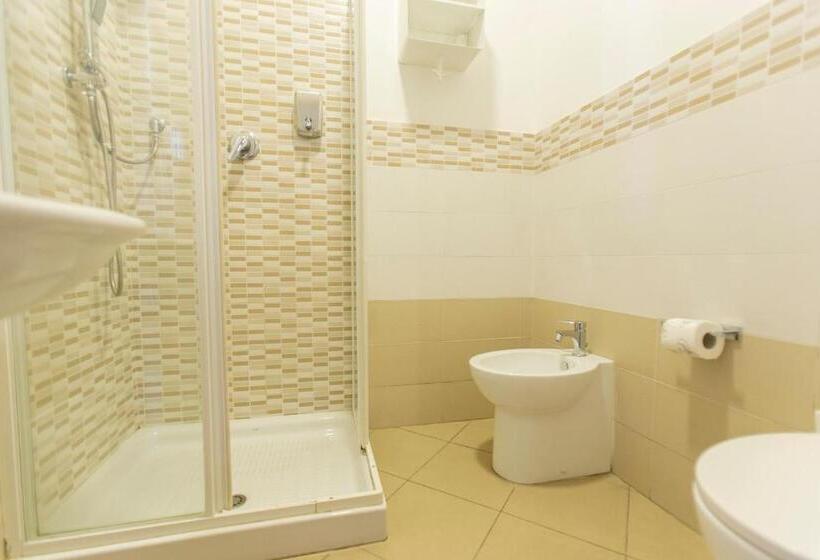 هتل San Gennaro B&b