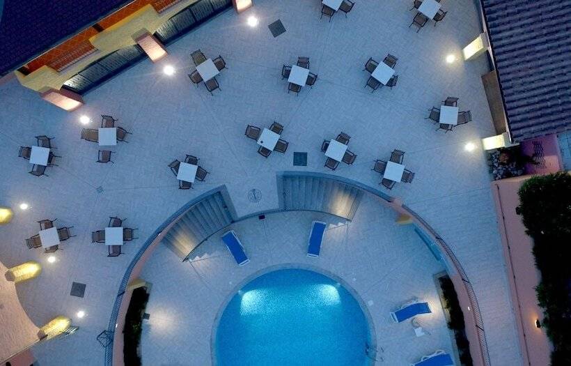 酒店 Sosventos Village