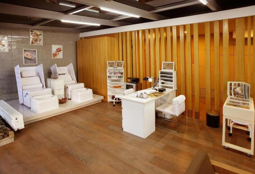 The Corporate Hotel Convention Centre