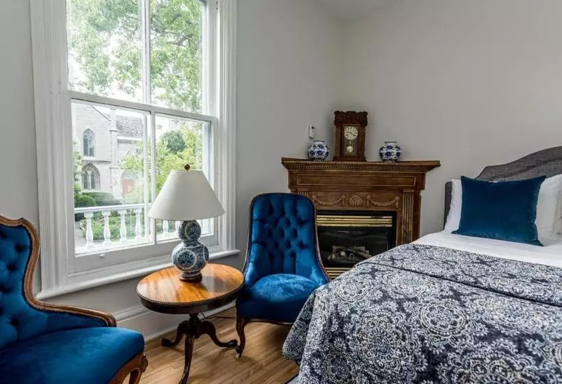 ホテル The Secret Garden B&b Inn