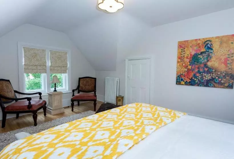 ホテル The Secret Garden B&b Inn