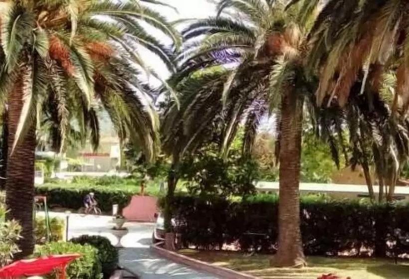 ホテル Villa Rosa