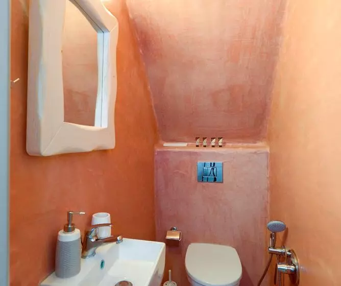 Nereids Villa Santorini