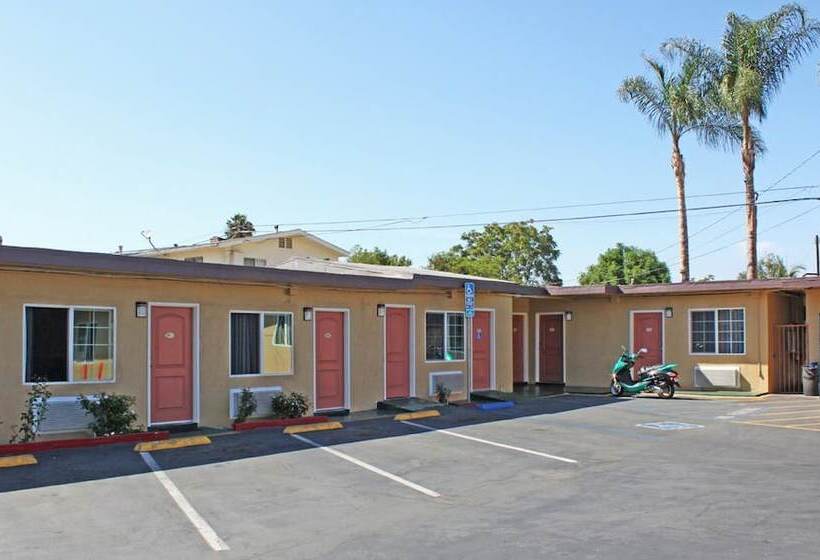 Royla Motel