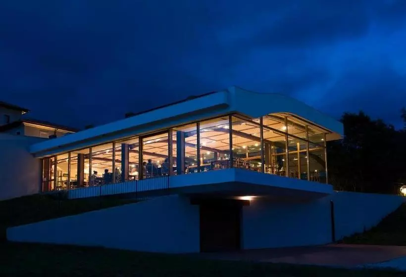 ホテル Cincinnato Wine Resort