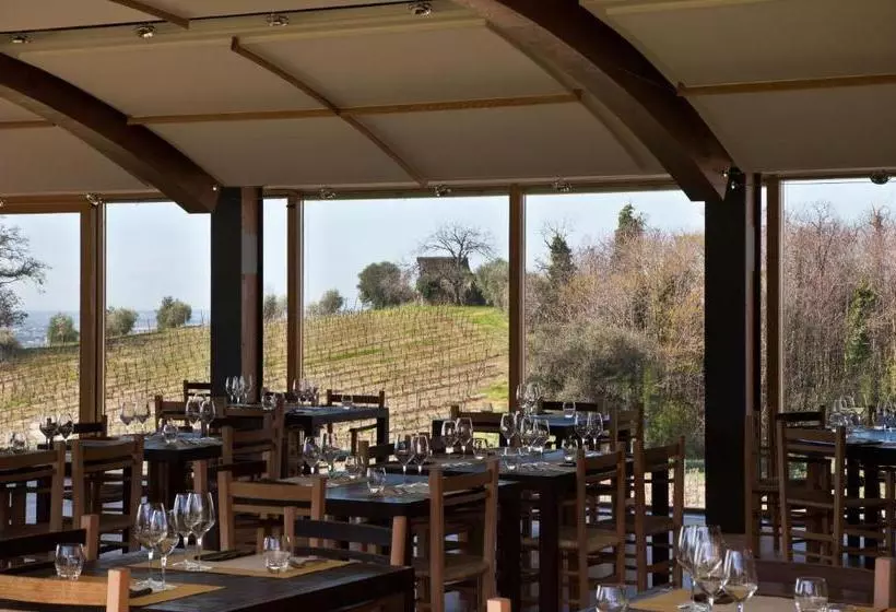 ホテル Cincinnato Wine Resort
