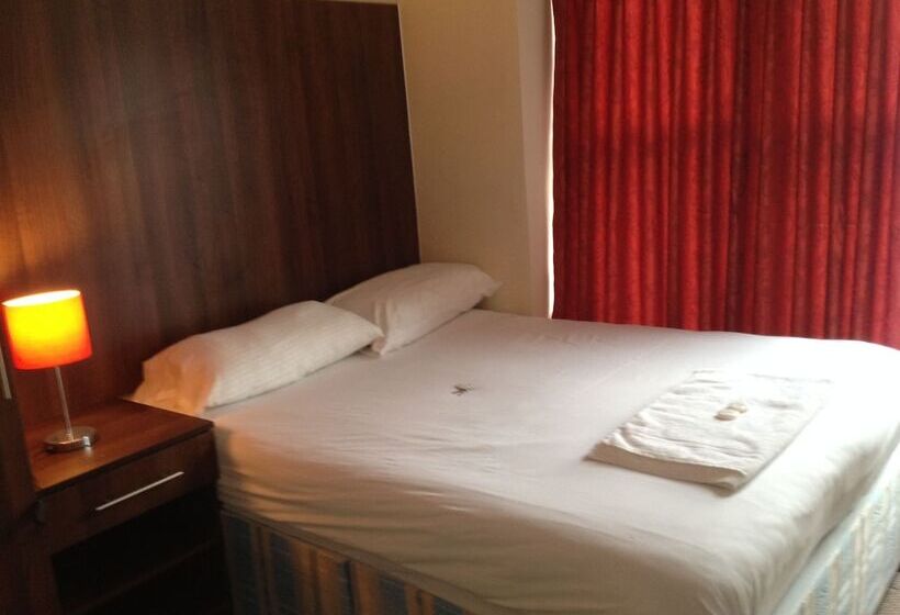 בית מלון כפרי City Lodge London