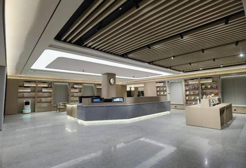 Ji Hotel Nanjing Jiangning University Town Hushan Road