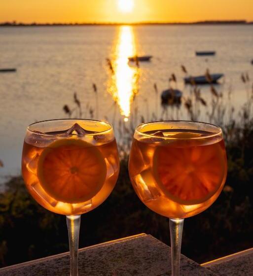 בית מלון כפרי Laguna Dei Fenici